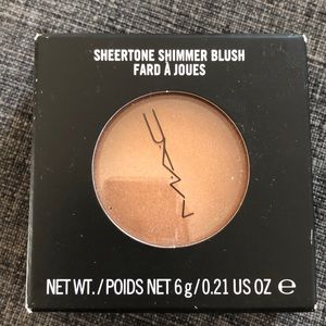 Sheertone Shimmer Blush